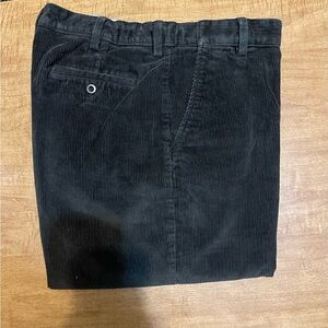 LL Bean Mens Corduroy Pants Size 35X32 dark green comfort waist Fit Flat Front